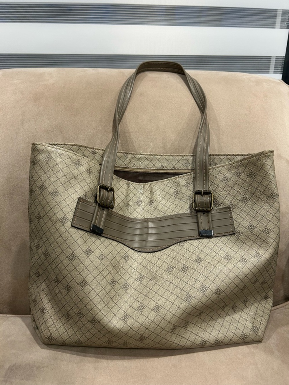 Neutral Patterned Tote Bag in Beige and Taupe